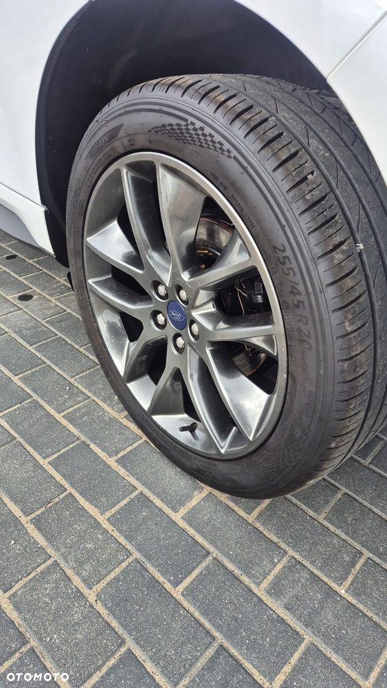 Ford Edge 2.0 TDCi Bi-Turbo 4x4 Sport - 16