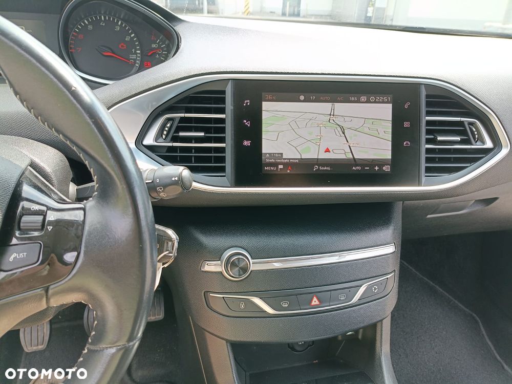Peugeot 308 PureTech 110 Stop & Start Allure - 12
