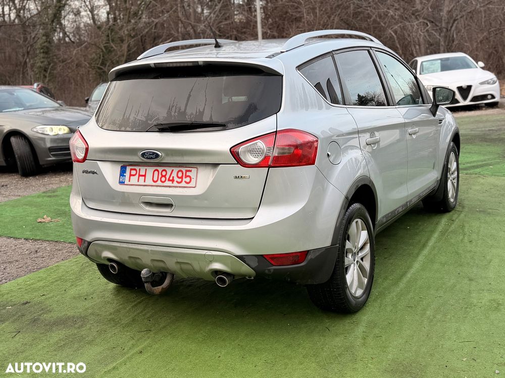Ford Kuga - 4