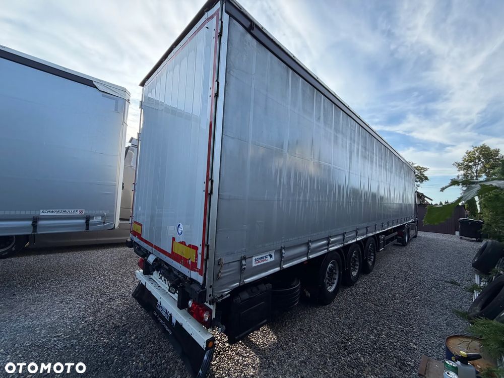 Schmitz CARGOBULL - 3