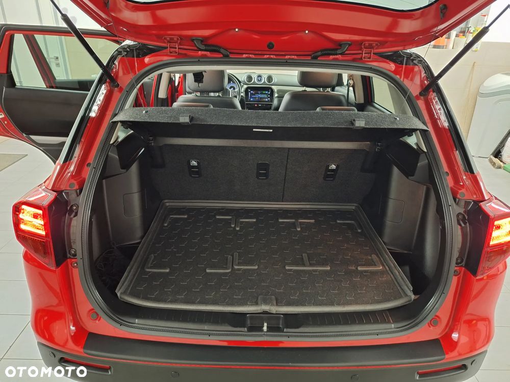 Suzuki Vitara 1.4 Boosterjet mHEV Premium Plus 4WD - 22