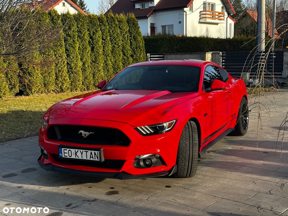 Ford Mustang - 2
