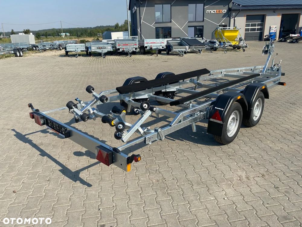 Brenderup Przyczepa pod łódź 7 m DMC2500kg łożyska wodoodporne MOCNA I SOLIDNA PRZYCZEPA PODŁODZIOWA Z PŁOZAMI 2,7M - 5