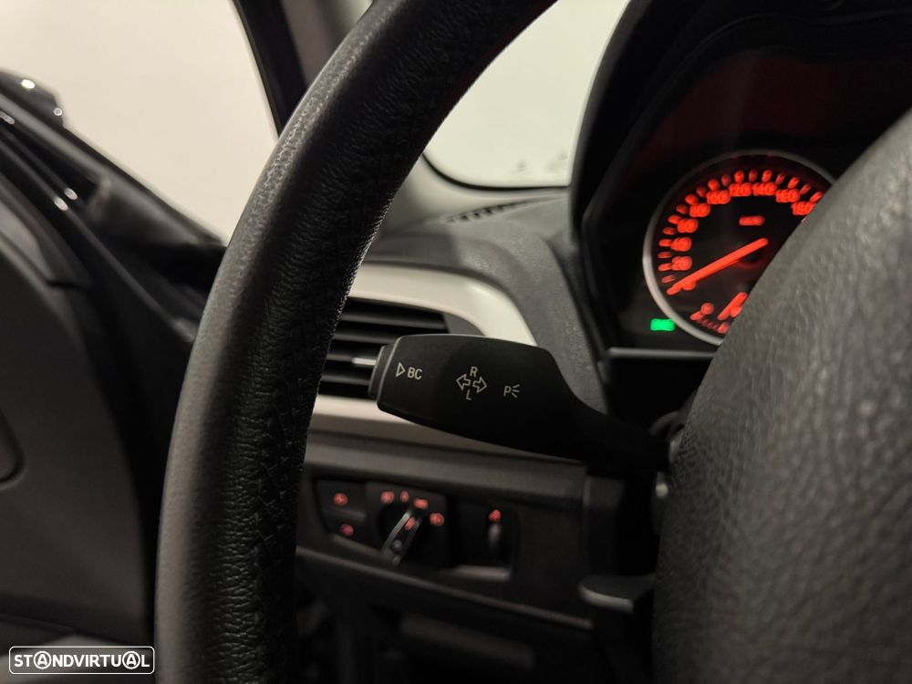 BMW 116 d Advantage - 45