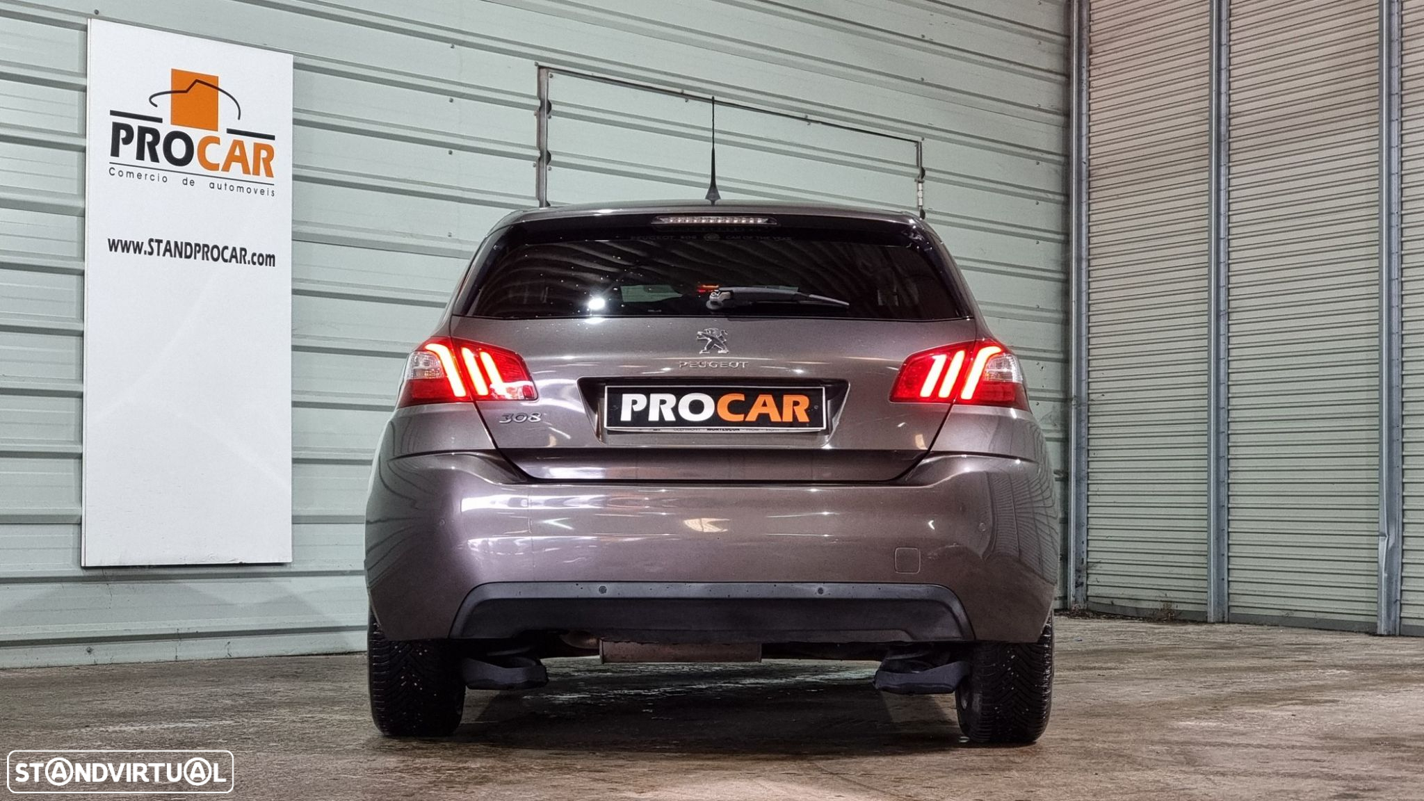 Peugeot 308 1.2 PureTech Active - 29