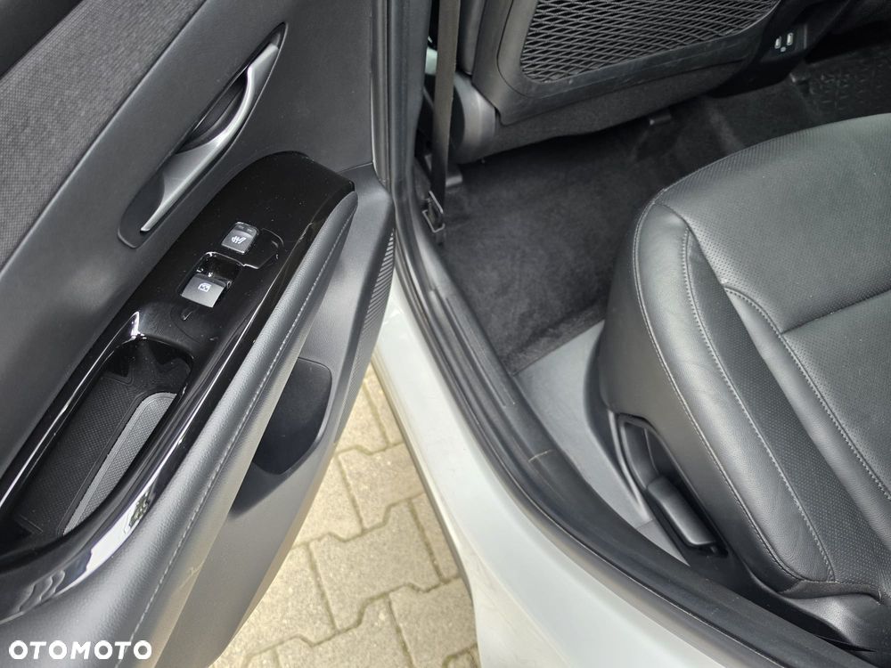 Hyundai Tucson 1.6 T-GDi 48V Platinum 2WD DCT - 16