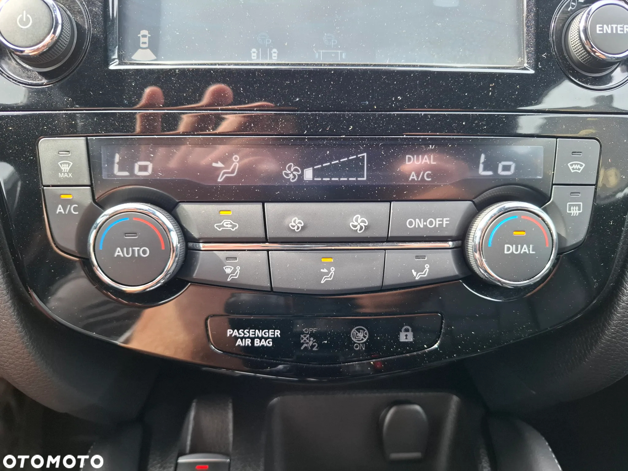 Nissan Qashqai 1.2 DIG-T N-Vision EU6 - 25