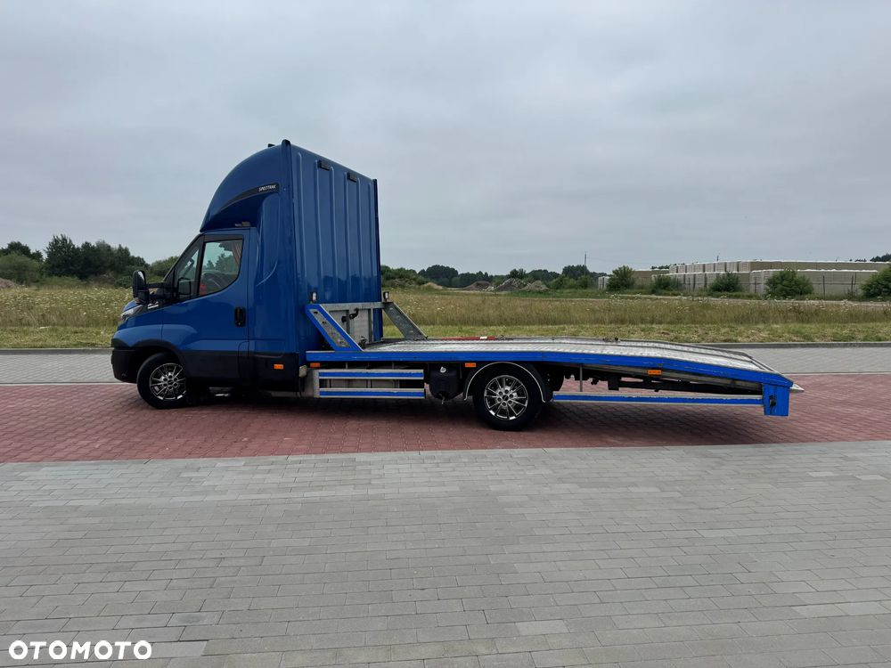 Iveco DAILY - 9