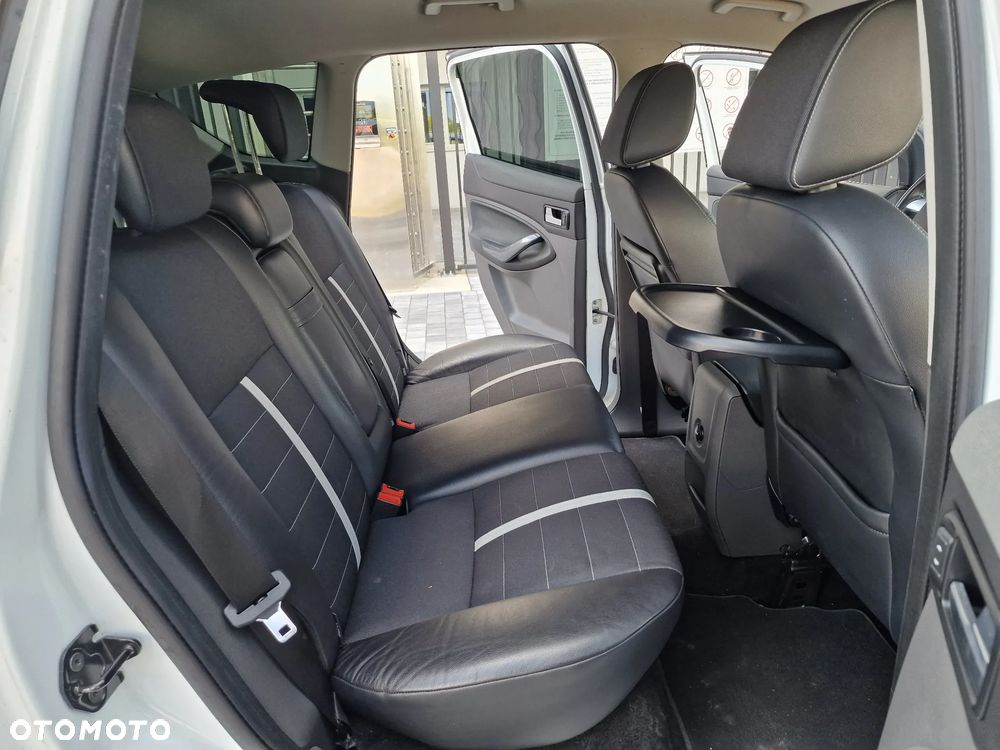Ford Kuga 2.0 TDCi 4x4 Trend - 15