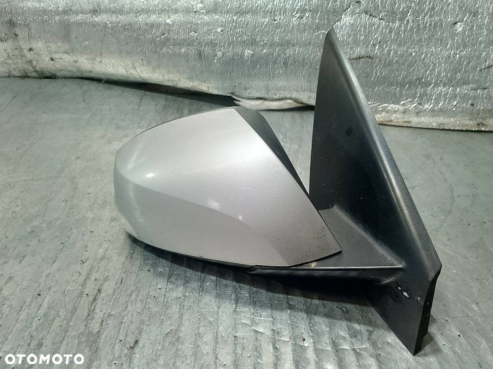 LUSTERKO PRAWE RENAULT LAGUNA III ( 07-15 )     205056 DCHA - 1