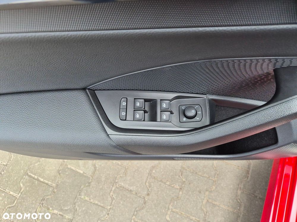 Skoda Octavia 1.5 TSI mHEV Sportline DSG - 17