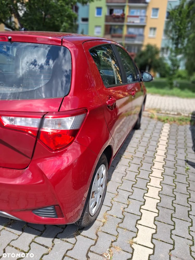 Toyota Yaris 1.5 Premium - 9