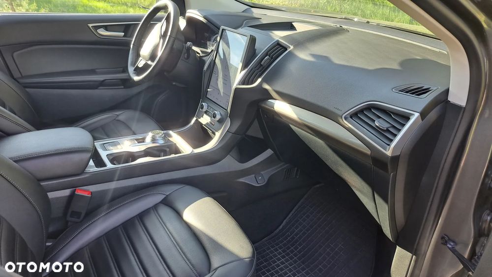Ford Edge - 9