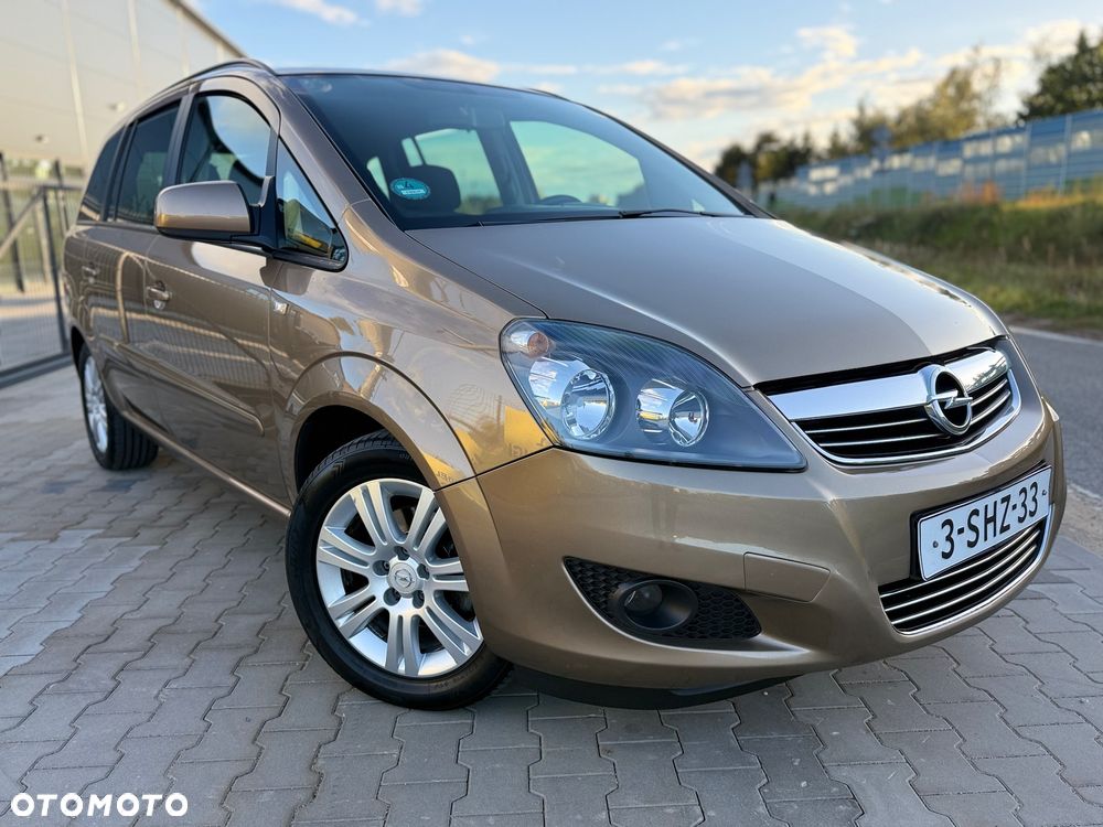 Opel Zafira - 14