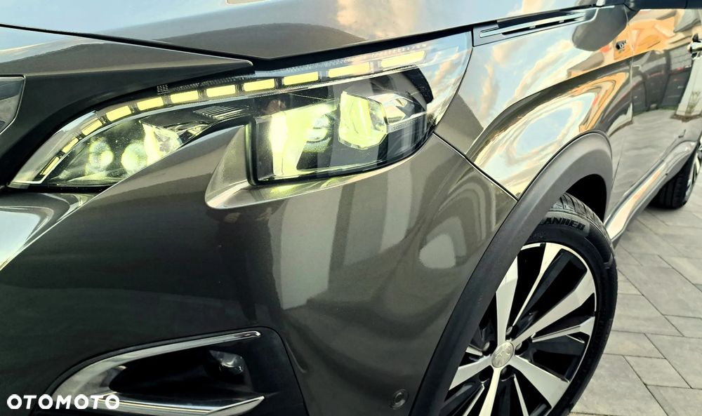 Peugeot 5008 - 22