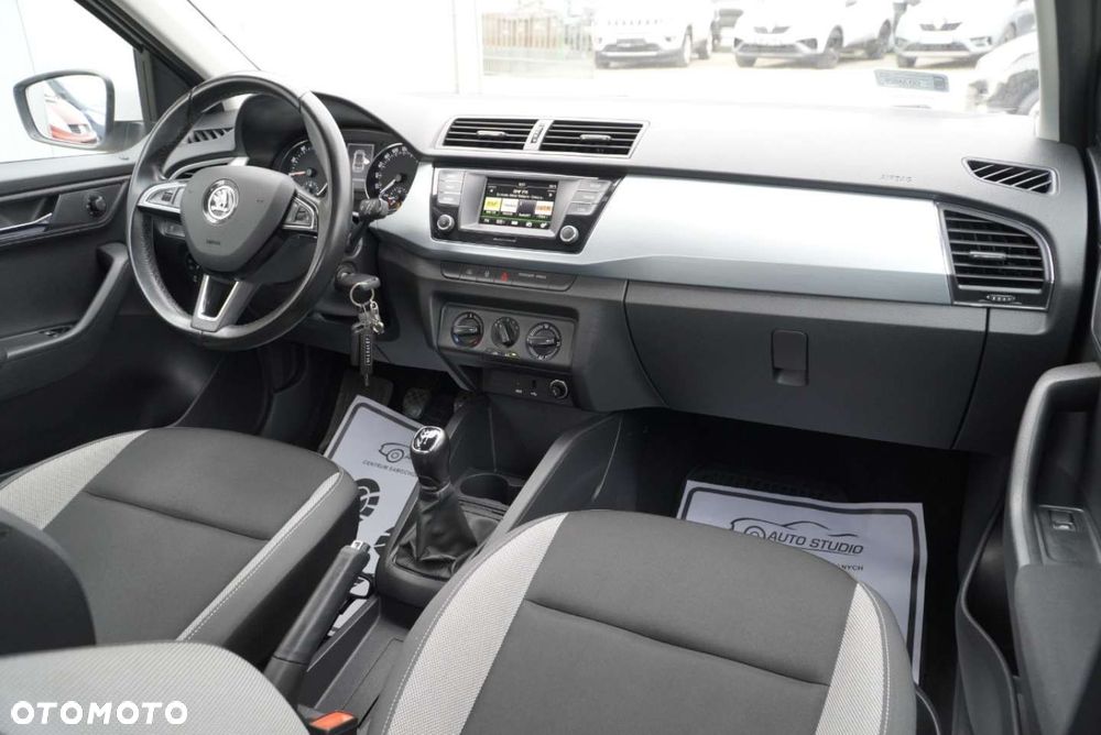 Skoda Fabia 1.0 TSI Drive - 9
