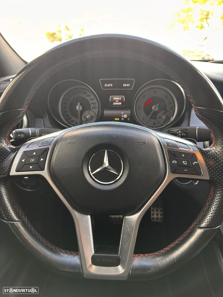 Mercedes-Benz CLA 220 - 12