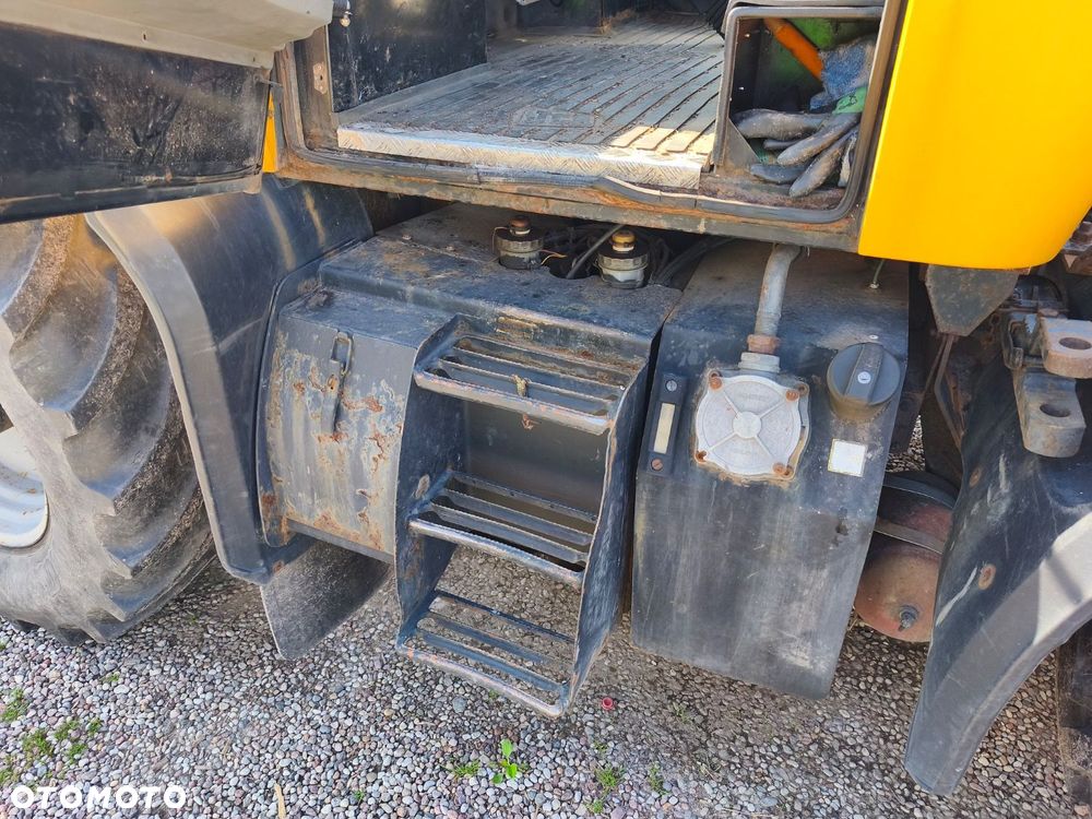 JCB Fastrac 3185 4X4 - 10