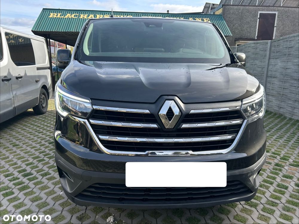 Renault Trafic Grand 2.0 dCi EDC - 9