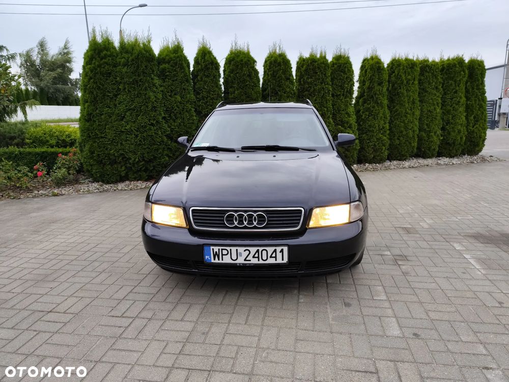 Audi A4 Avant 1.6 - 1