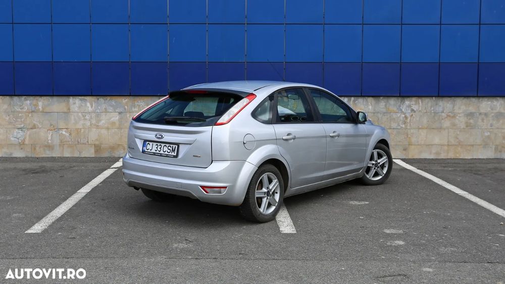 Ford Focus 1.6 TDCI Ambiente - 8