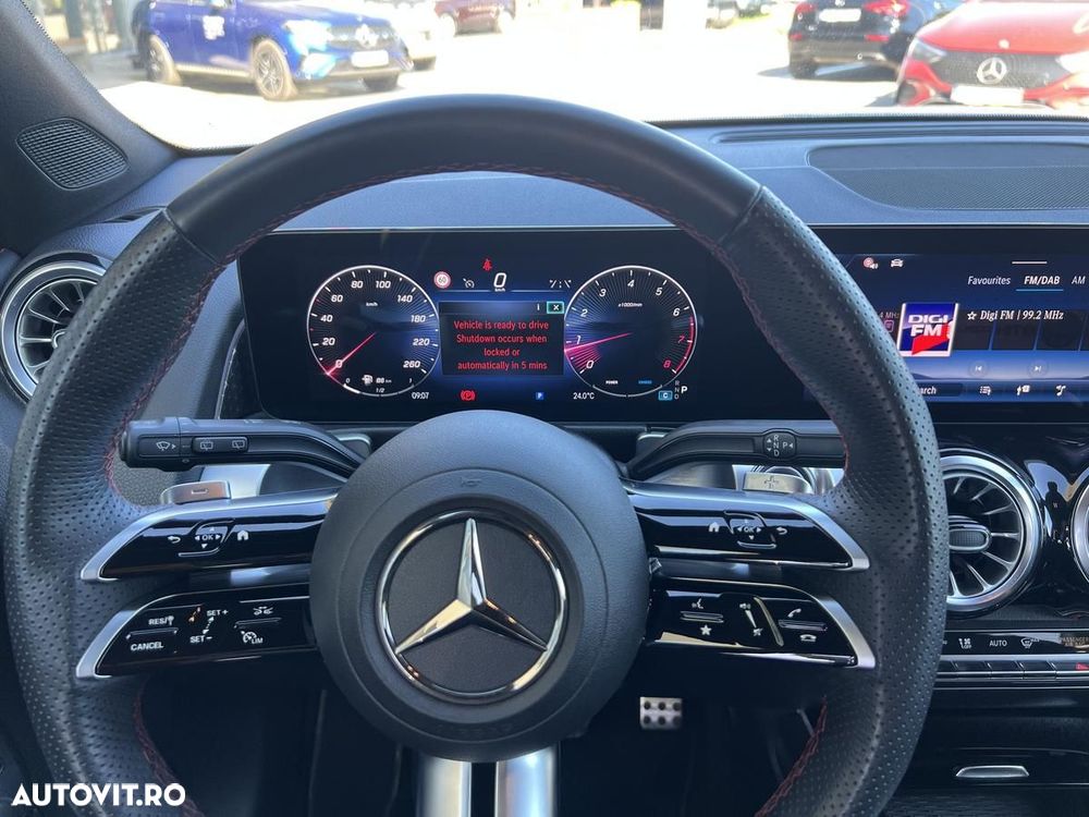 Mercedes-Benz GLB 220 4MATIC MHEV Aut. - 12
