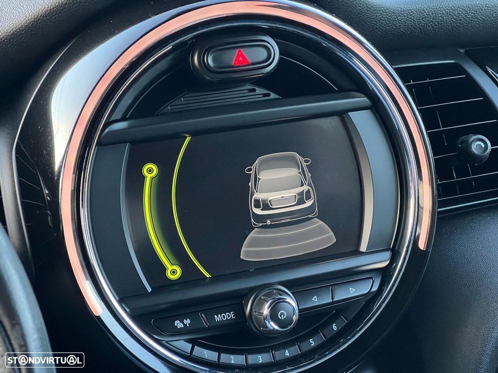 MINI 3 Portas Cooper D - 25