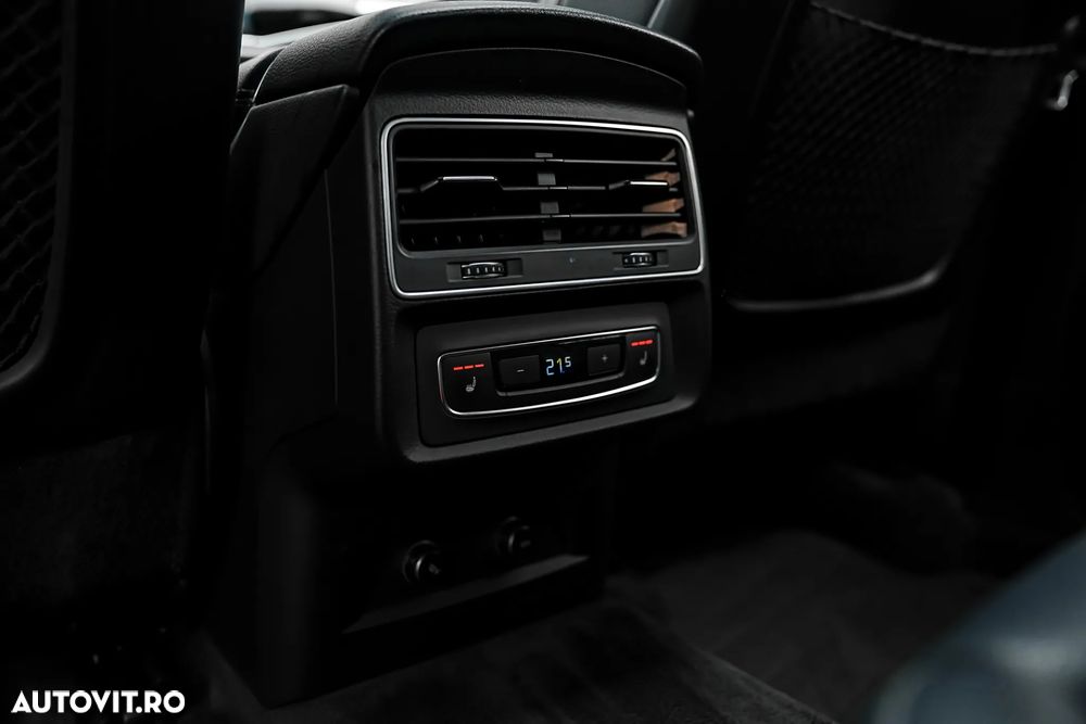Audi Q7 55 TFSIe quattro tiptronic - 33