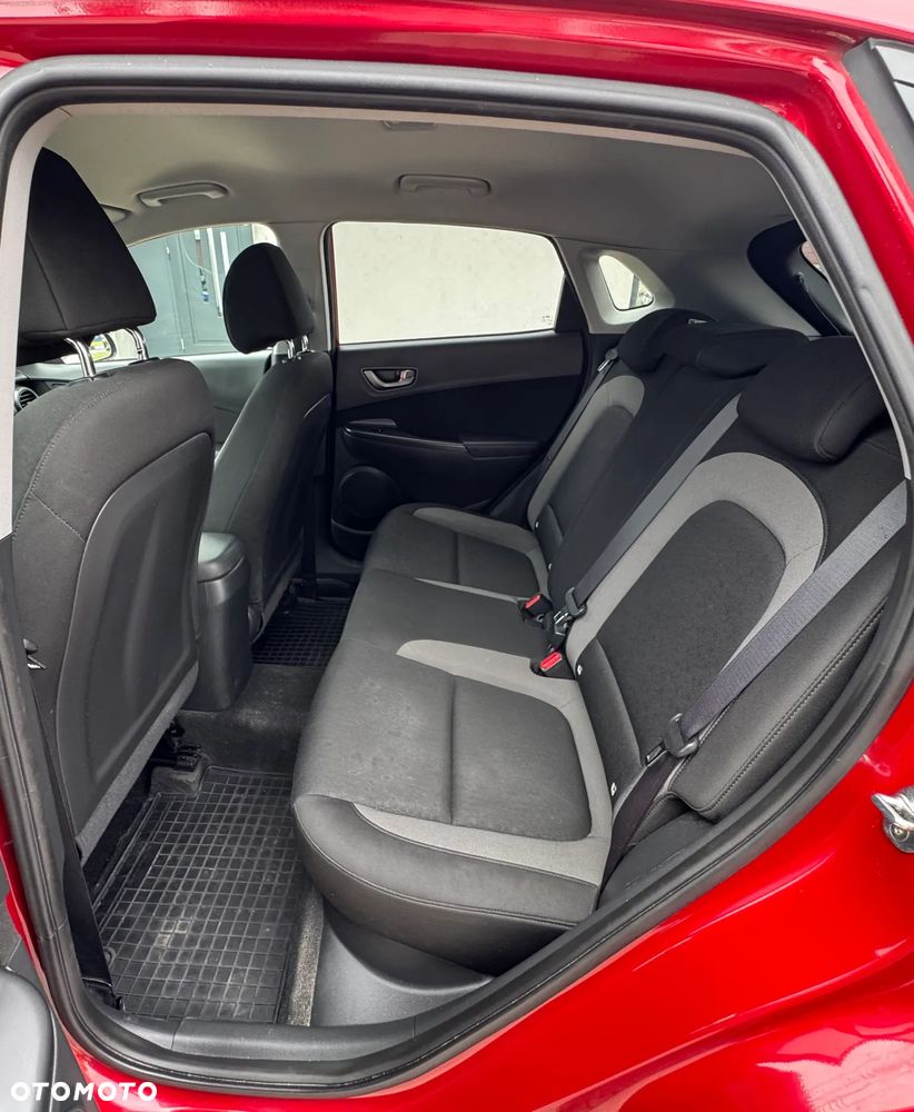 Hyundai Kona - 22