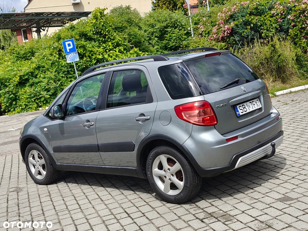 Suzuki SX4 1.9 DDiS DPF 4x2 Comfort - 14