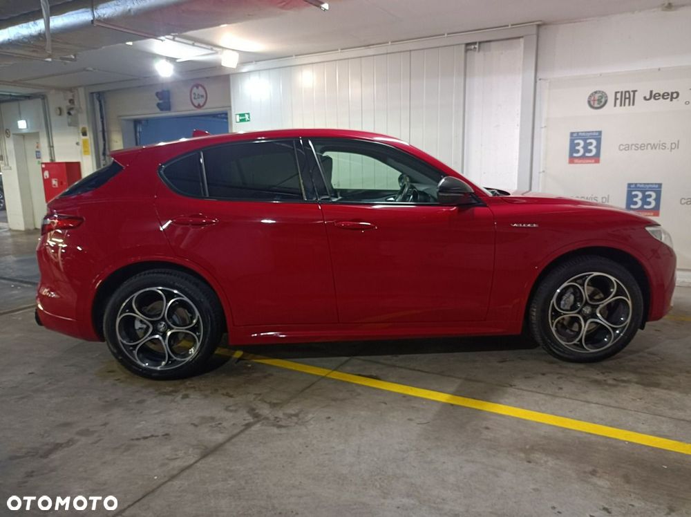 Alfa Romeo Stelvio - 14