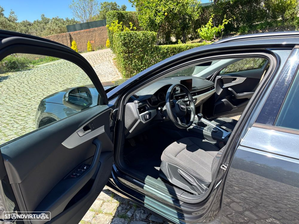 Audi A4 Avant 2.0 TDI Business Line - 7