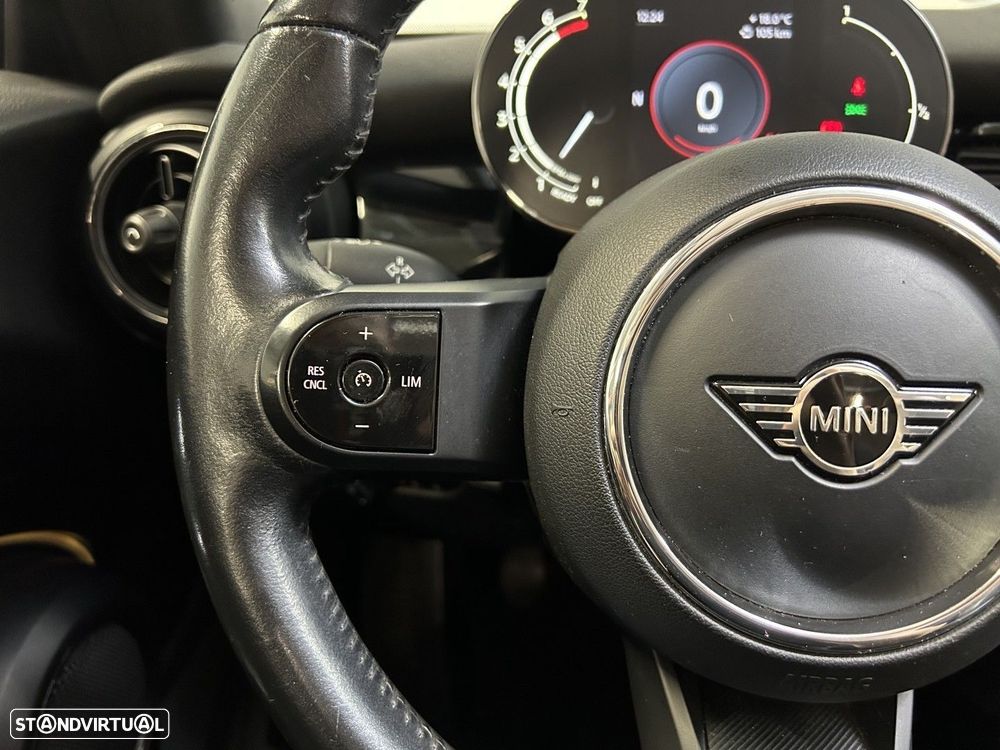 MINI Cabrio One Sport Edition - 33