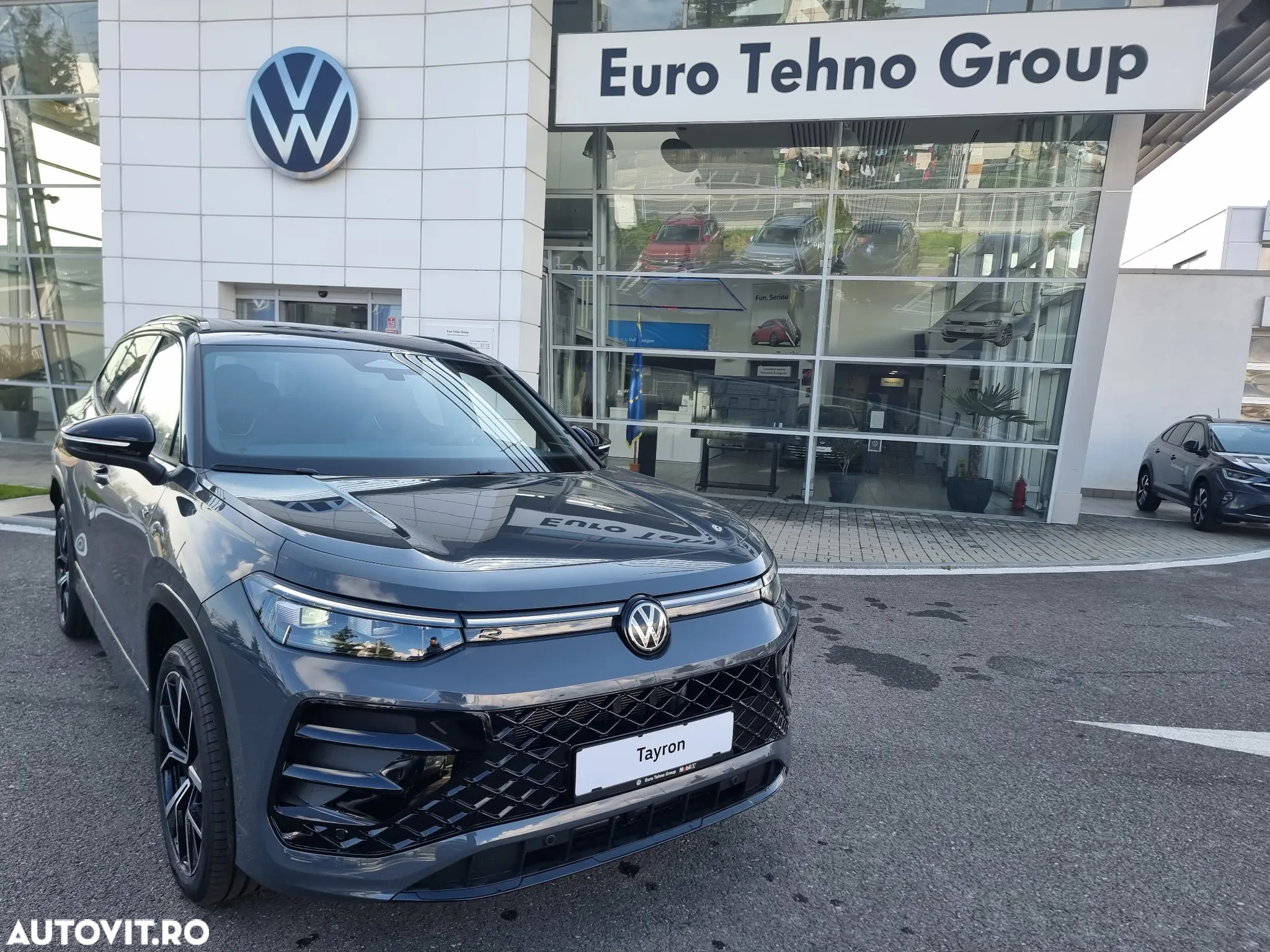Volkswagen Tayron 2.0 TDI 4Motion DSG R-Line - 9