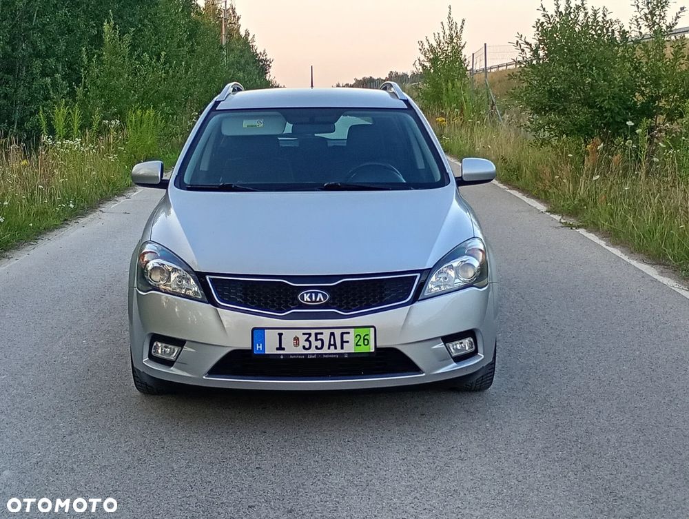 Kia Ceed - 15