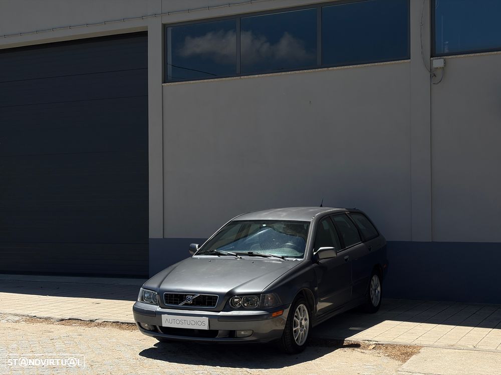 Volvo V40 1.6 Base - 13