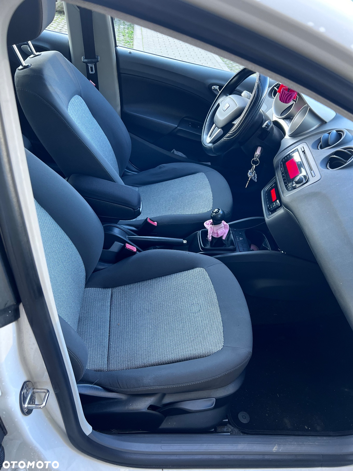 Seat Ibiza 1.6 TDI DPF Style - 10