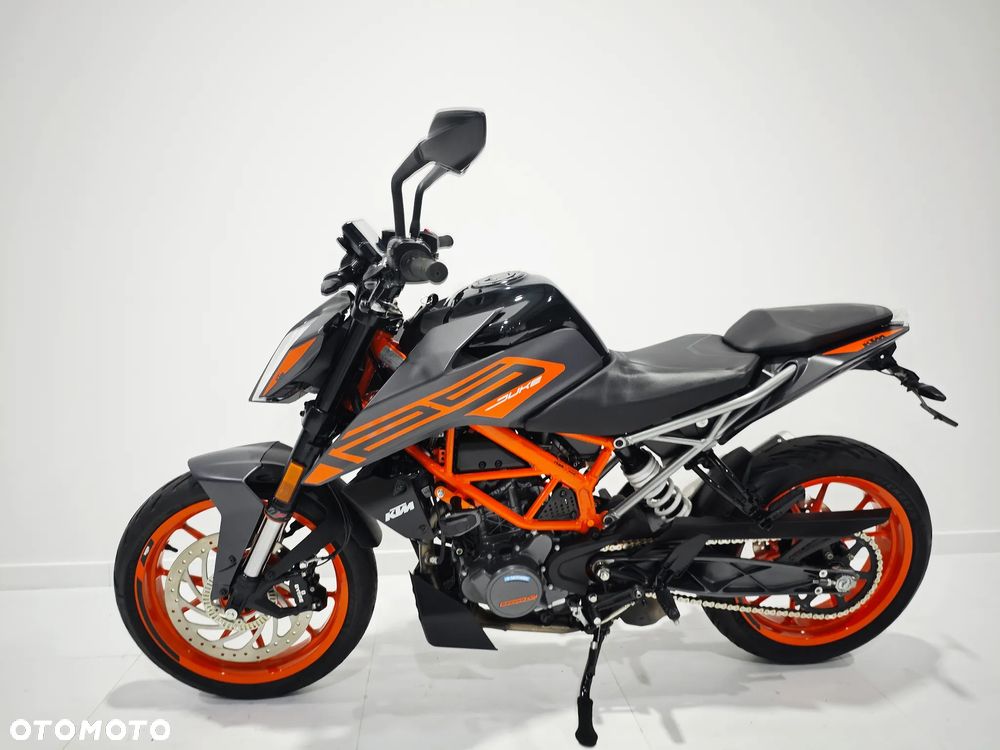 KTM Duke - 4