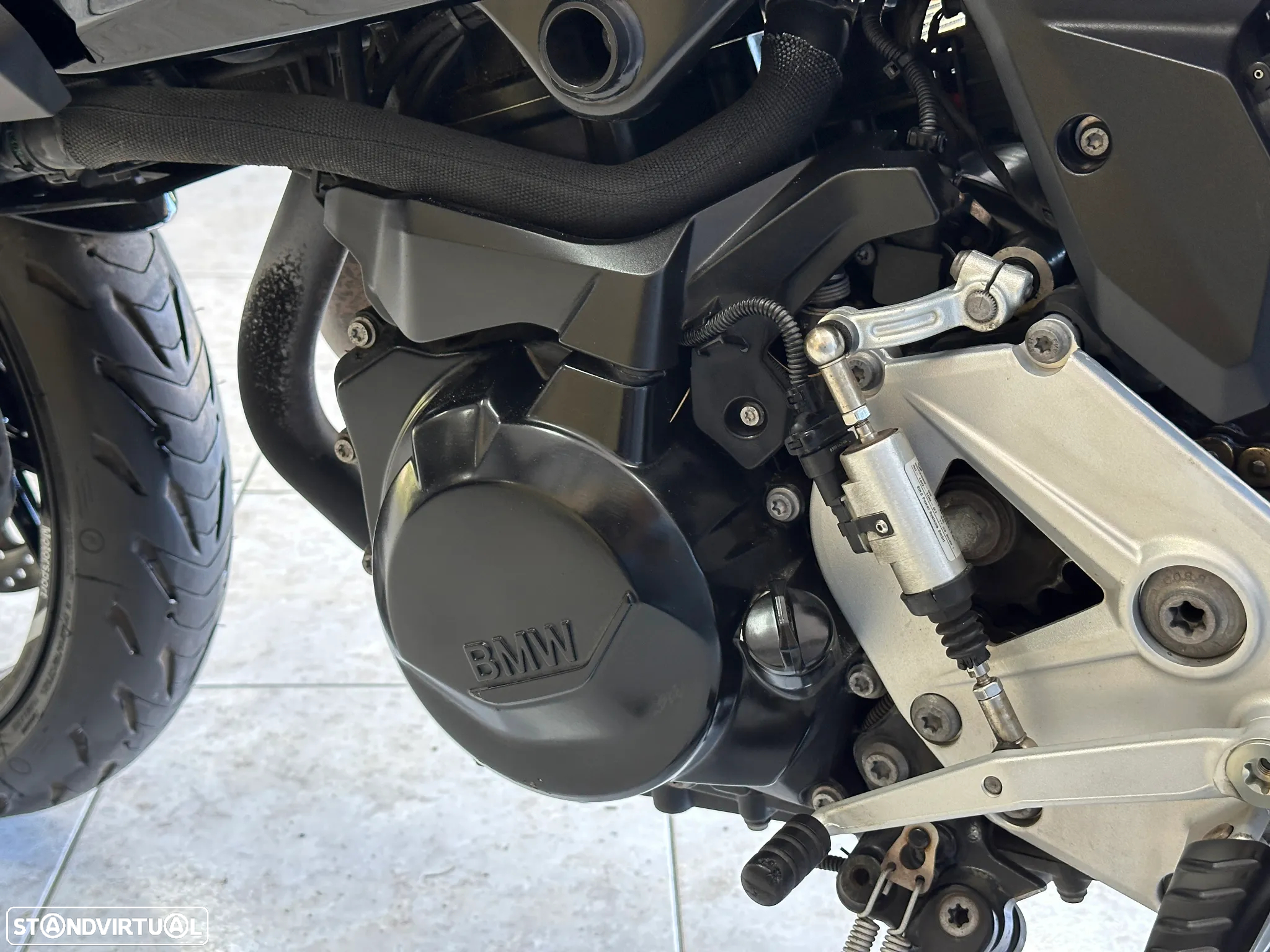 BMW F 900 XR COM IVA DEDUTIVEL - 34