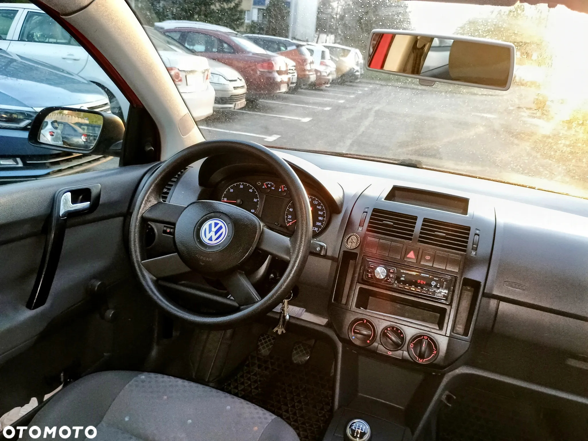 Volkswagen Polo 1.4 16V Basis - 25