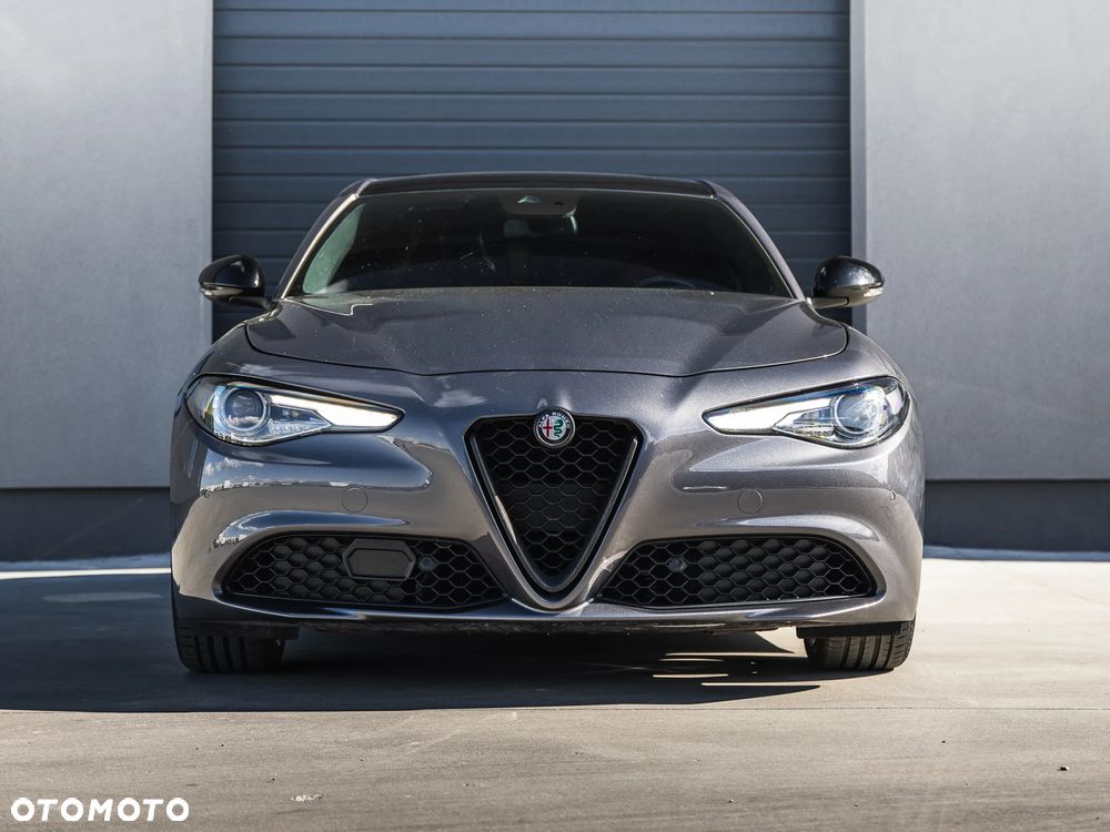 Alfa Romeo Giulia 2.0 Turbo Veloce - 2