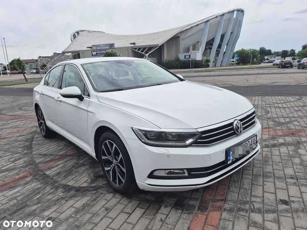 Volkswagen Passat 2.0 TDI SCR Comfortline DSG - 12