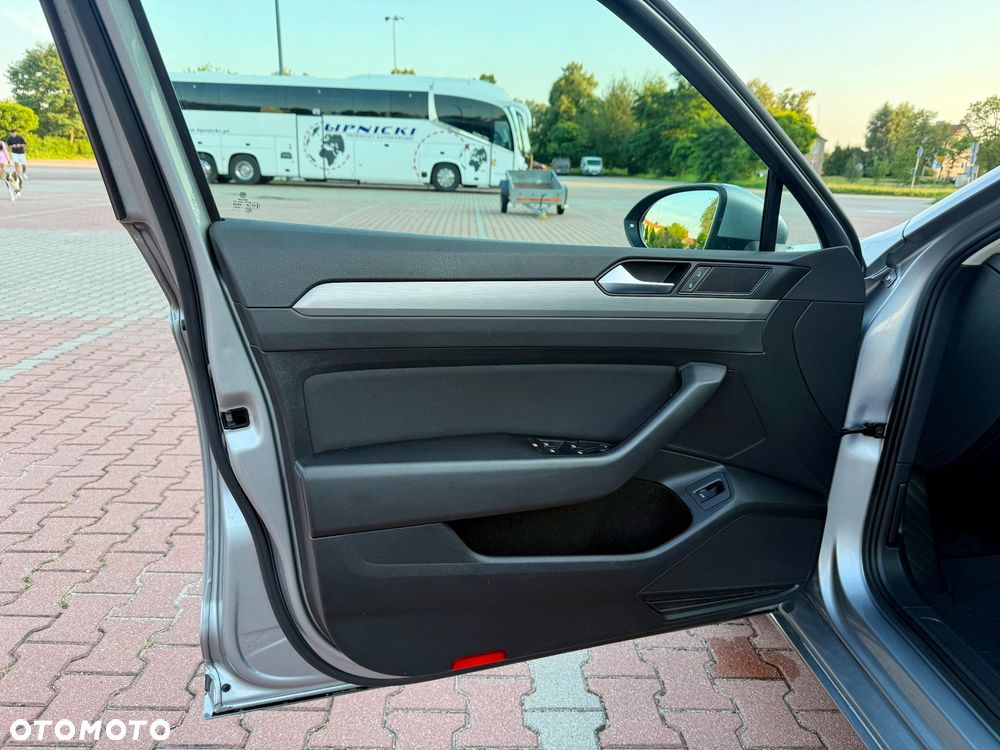 Volkswagen Passat 1.5 TSI EVO Comfortline DSG - 34