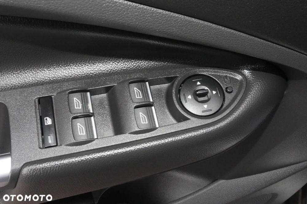 Ford Kuga 2.0 TDCi FWD ST-Line - 16