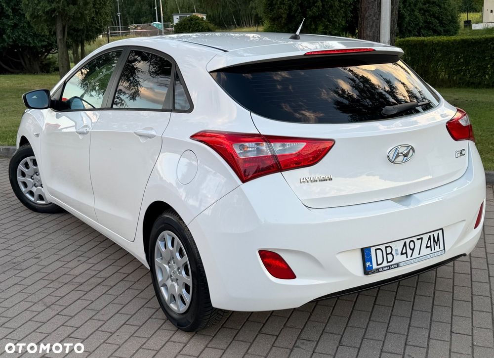 Hyundai i30 1.4 Fifa World Cup Edition - 29