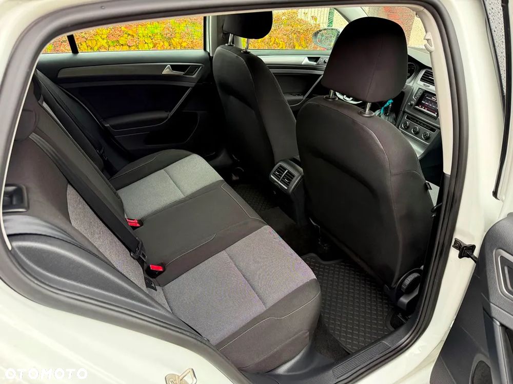 Volkswagen Golf VII 1.2 TSI BMT Trendline EU6 - 25