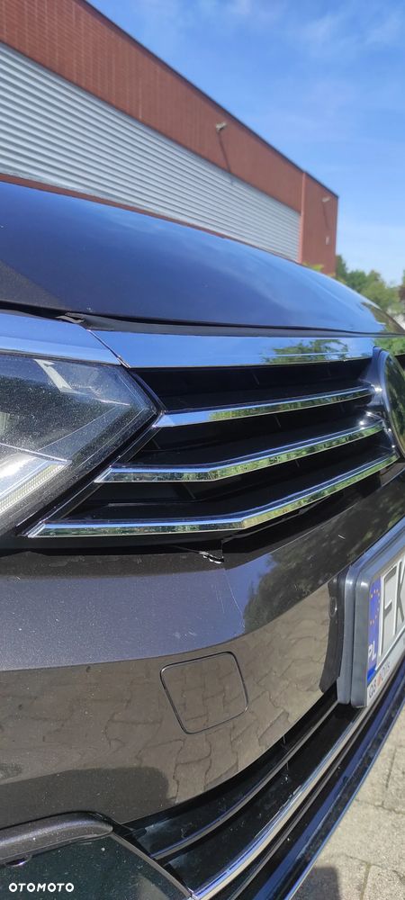 Volkswagen Passat - 23