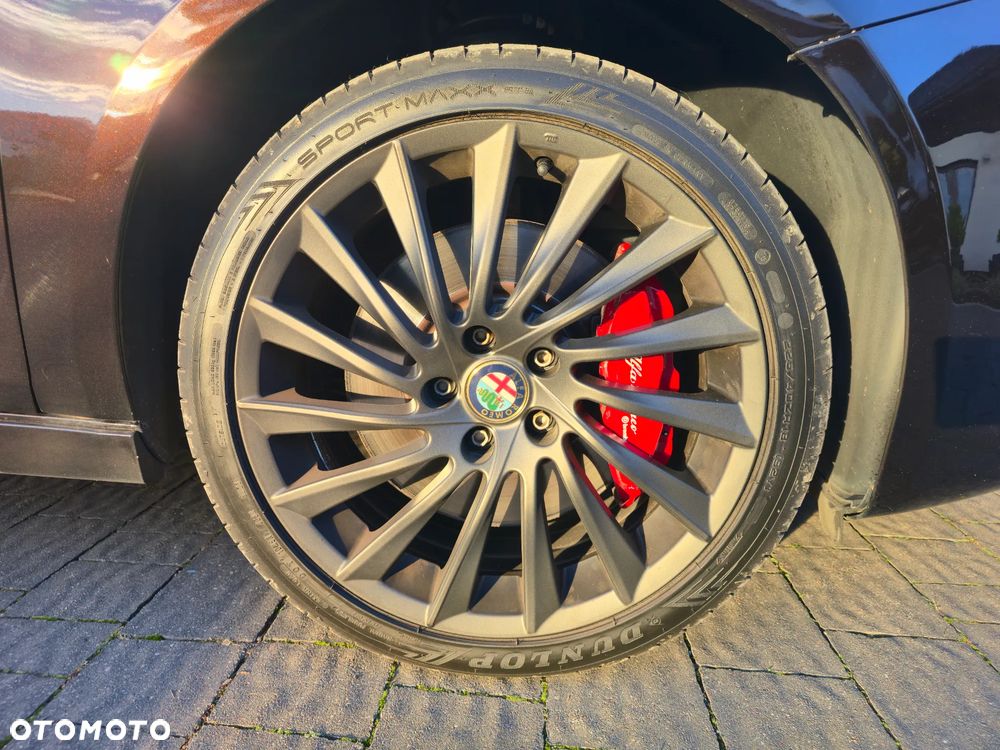 Alfa Romeo Giulietta 1.4 TB 16V Multiair Collezione - 13
