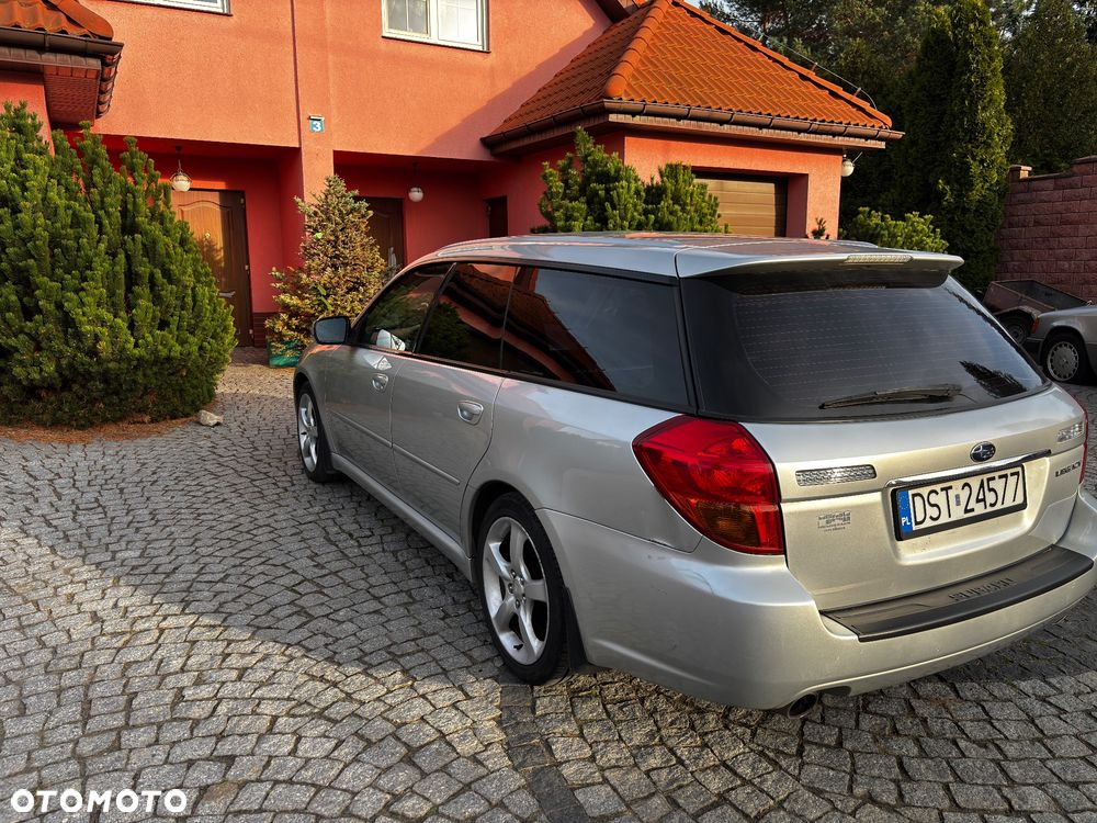 Subaru Legacy - 5
