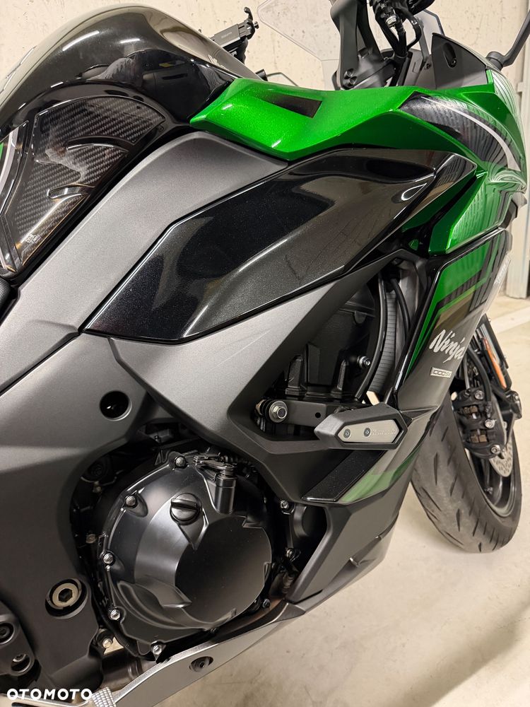 Kawasaki Ninja 1000 SX - 16